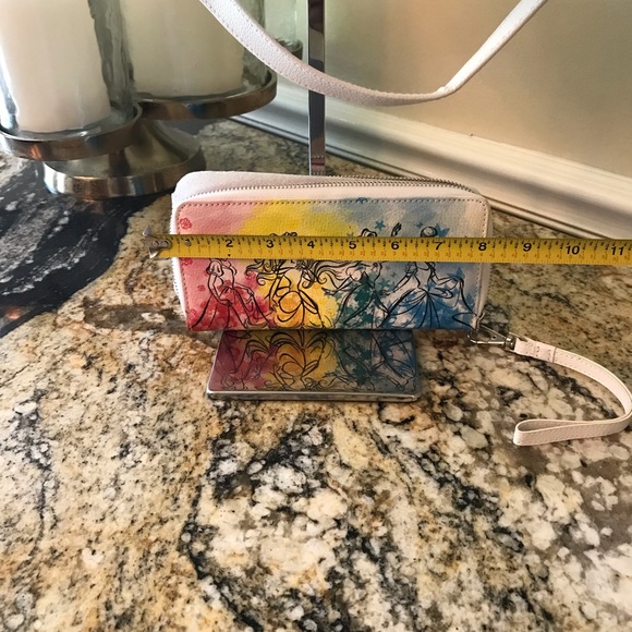 Very nice Disney princess handbag with matching wallet - Picture 10 of 16